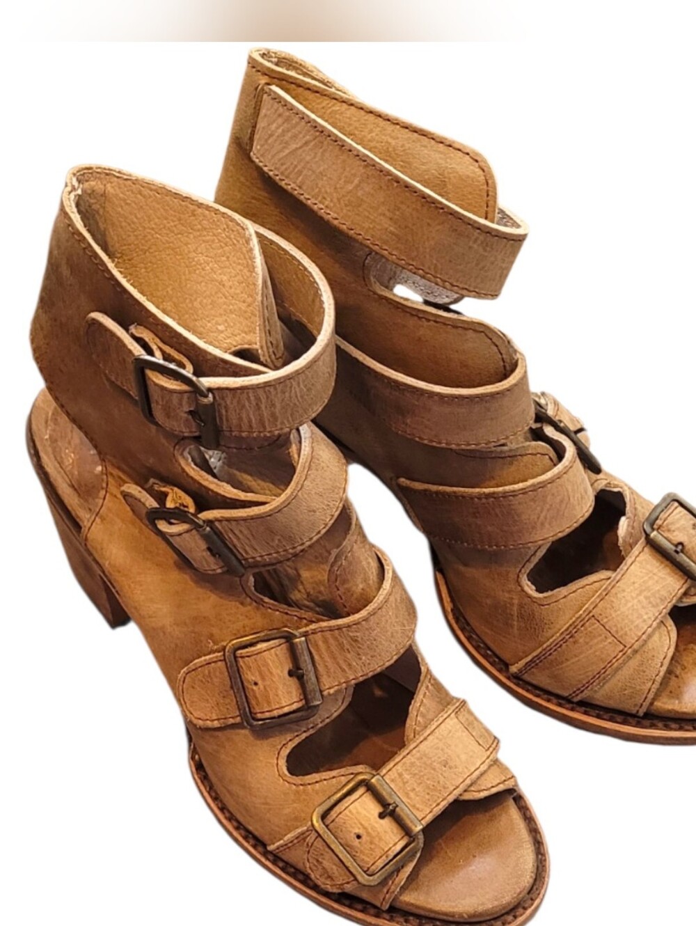 Freebird By Steven Quail Women's Tan Leather Strappy Buckle Heel Sandals Size 8